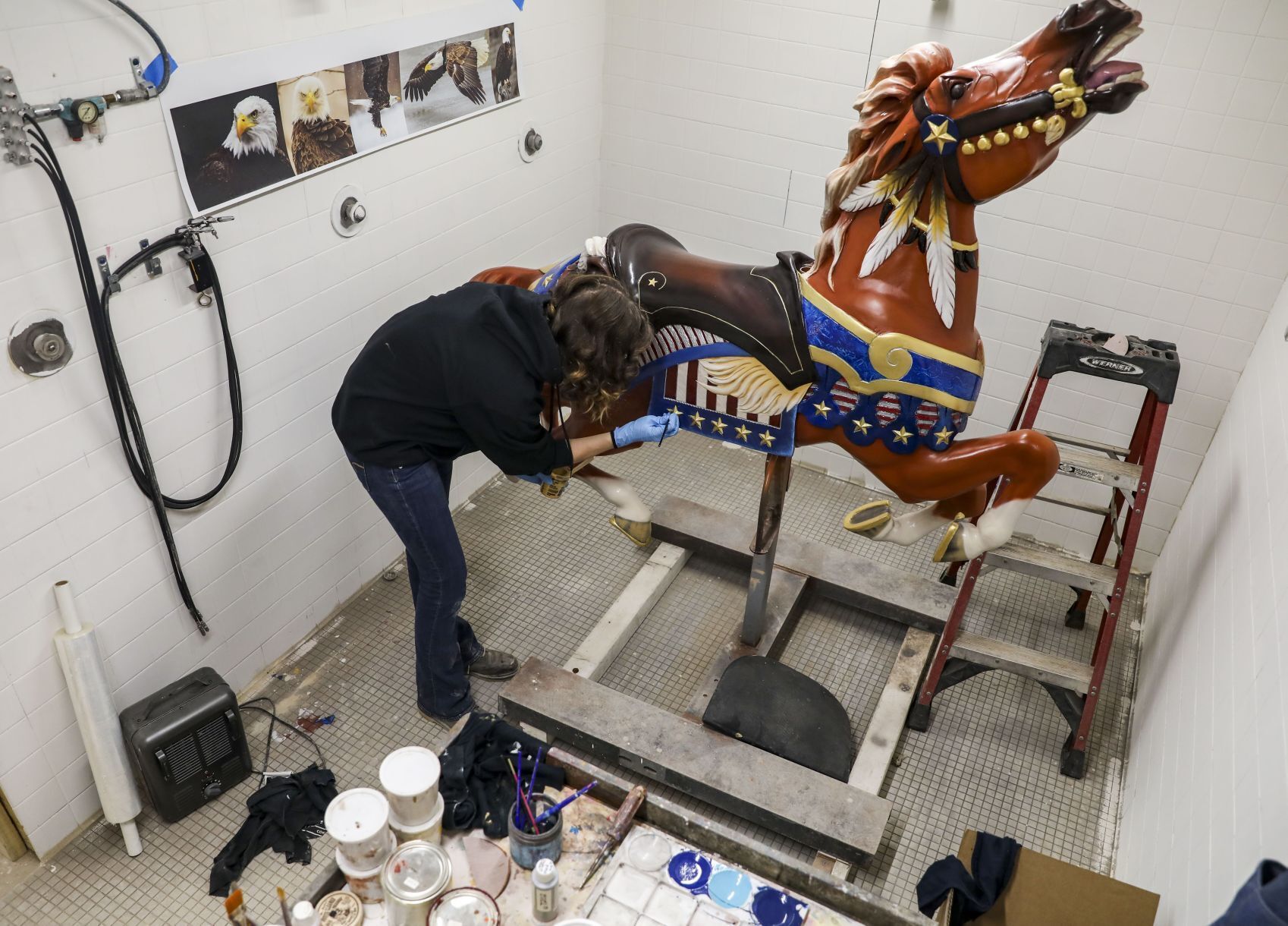 Fixin' up the carousel
